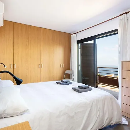 Semesterbostad Luminous With Spectacular Views